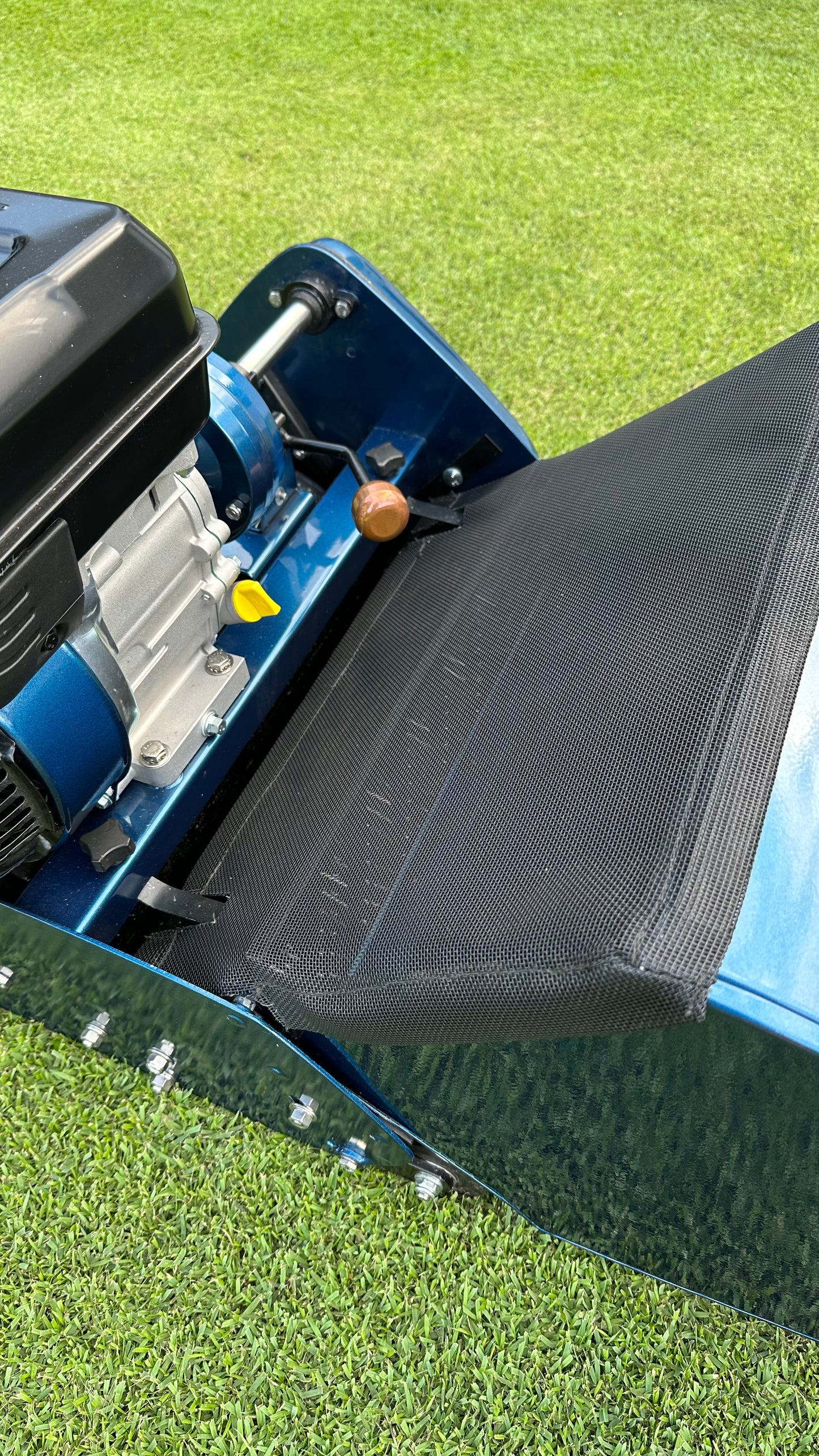 Catcha cover - 17" Scott Bonnar / Rover 45 & Protea SI430